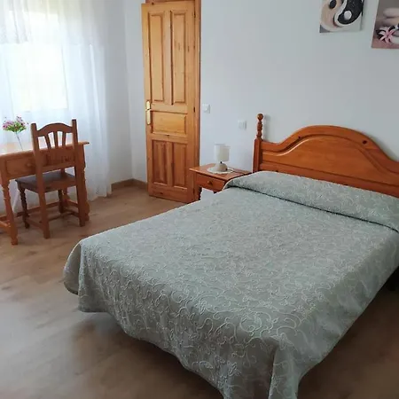 Alto Santiago Con Parking 2* San Vicente De La Barquera