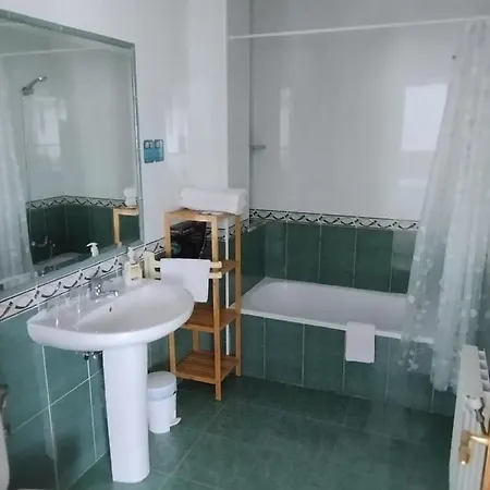 Gasthuis Alto Santiago San Vicente De La Barquera